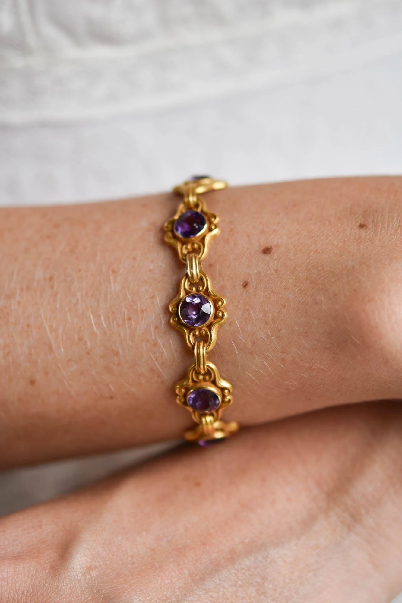 Krementz Antique Edwardian Amethyst & Gold Link Bracelet, America - Image 2